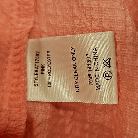 💕ASTR💕 Long Sleeve Sweetheart Neck Crop Top ~ Pink Small S NWOT - Picture 10 of 11